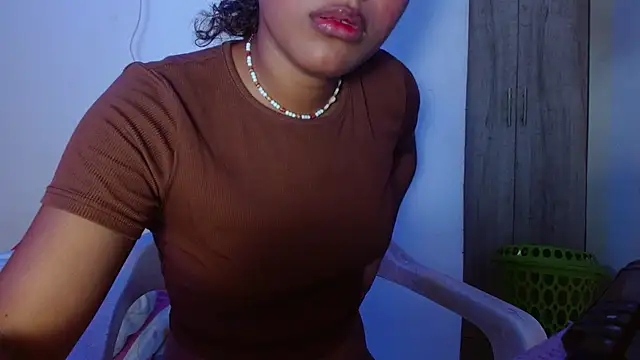 Lunaa__Velvet
