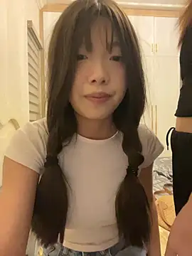 YY-1-1-1 live sex cam