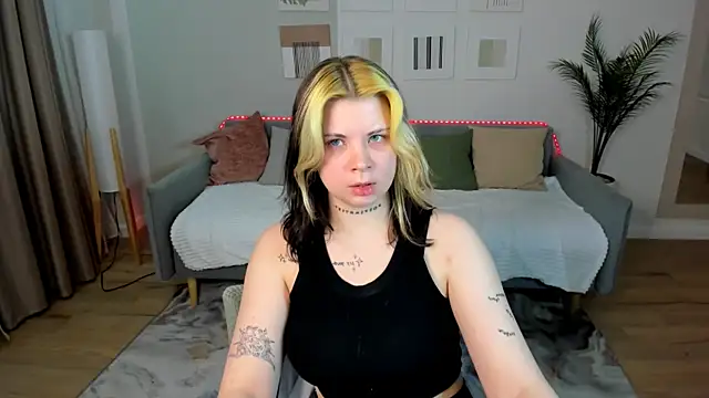 AliceSpencery live cam on StripChat