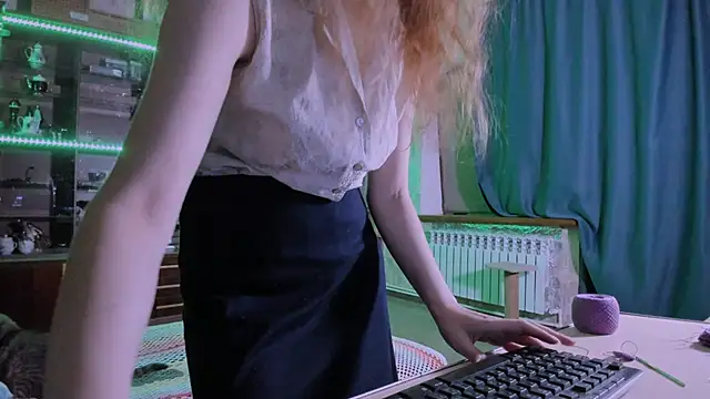 pa1e_pr1ncess live cam on StripChat