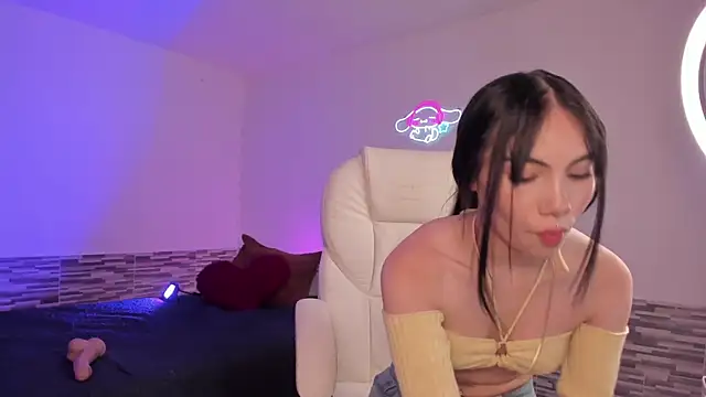 KittyVelve webcam