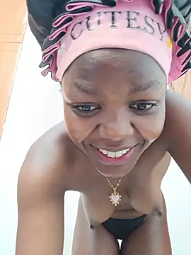 Black_prettty webcam