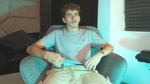 Tyler_Mcrey webcam