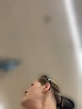 lolabunny9 webcam