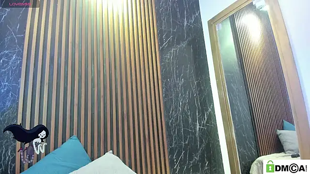 Marilyndackaria_ webcam