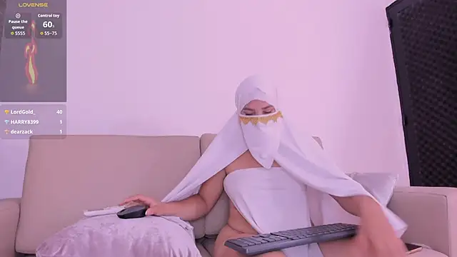 AylaNoir webcam