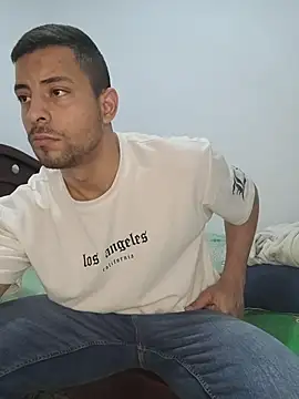 Cris_LaCobra_ webcam