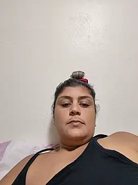 AlyDenalioficial webcam