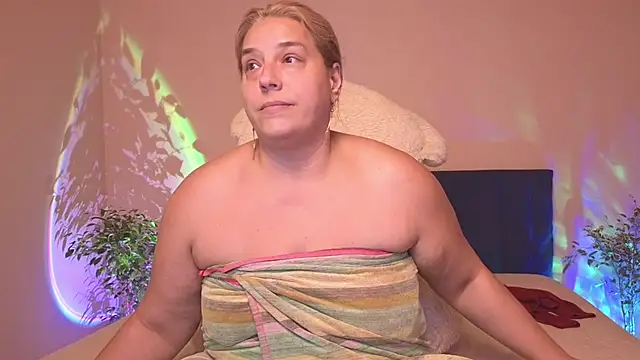 Bbw_Goddes webcam
