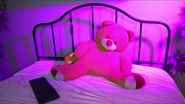 Nala_meow live cam on StripChat