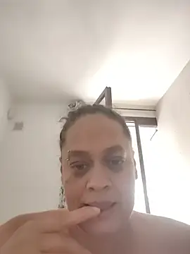 Katycurr webcam