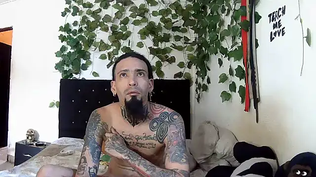 caribbeanlover1 webcam