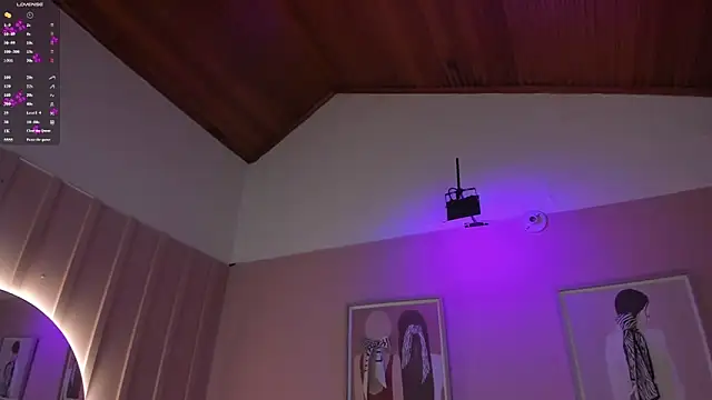 elodie_walker webcam