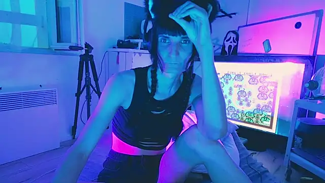 CeriseLapine webcam