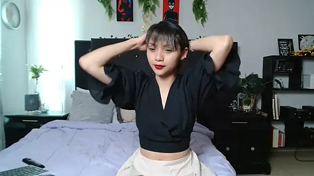 SKARLETEEN webcam
