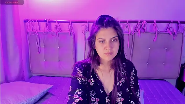 julianaaldanaa webcam