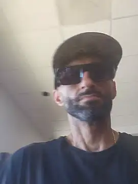 Osamabinfuckn live cam