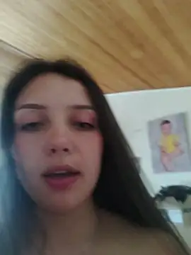 Bella_Karoline