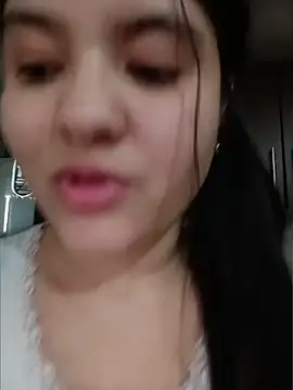 Pervyangell webcam