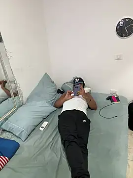 bigdick211292 webcam