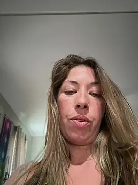 MiraKisss