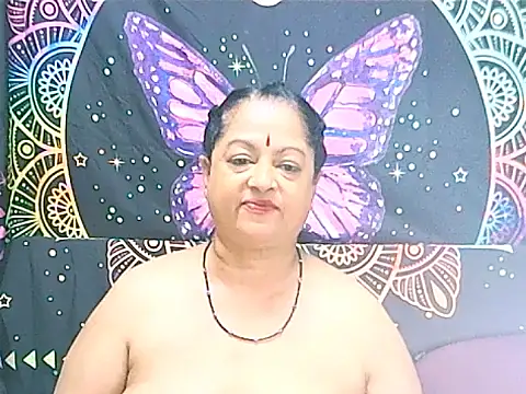 matureindian live cam on StripChat