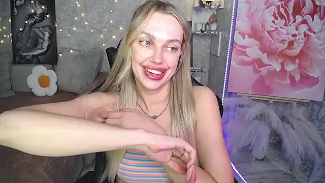 NickyAdamidi live cam on StripChat