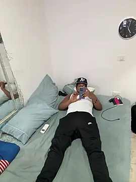bigdick211292 webcam