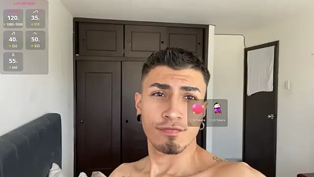 Toyboy_richard webcam