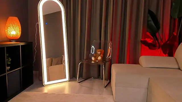 ZariaVera webcam