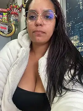 Sara-77 webcam
