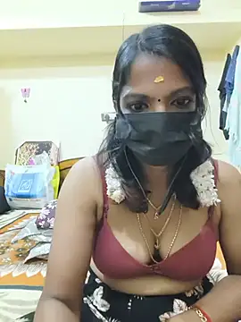 Tamil_Ishu webcam