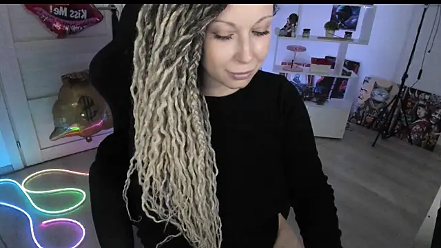 HoneySallyMoore webcam