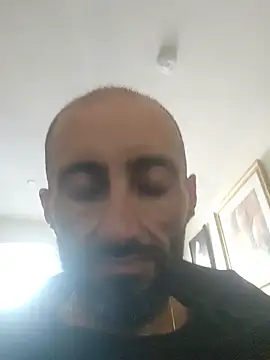 Osamabinfuckn webcam