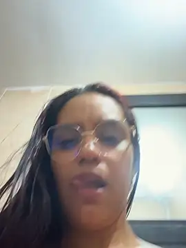 Sara-77 webcam