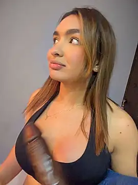 jenn_fit's live room