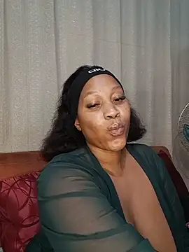Toya_P live cam on StripChat