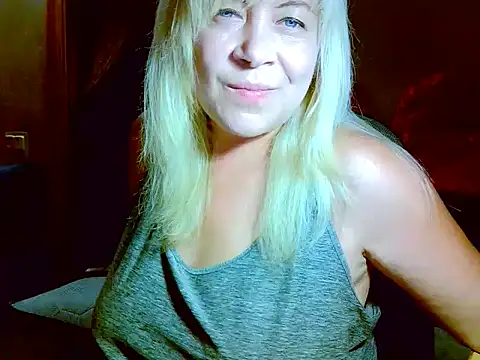 AgoniA7 live cam on StripChat