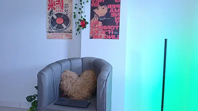 CoralieBronson webcam