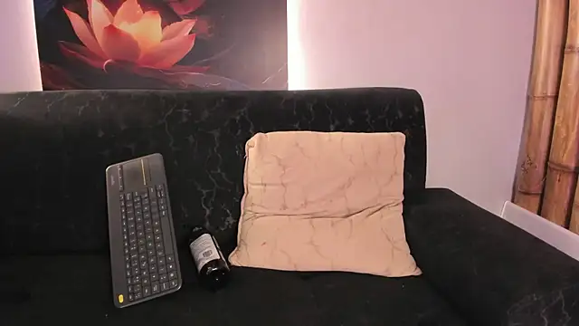 charlotte_mitchell_ webcam