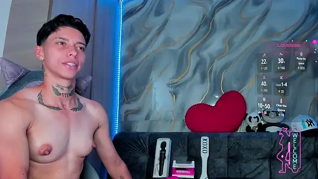 AmberAdams_ webcam