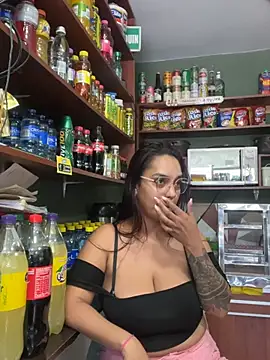 Sara-77 webcam