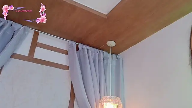 RenataLeclair webcam