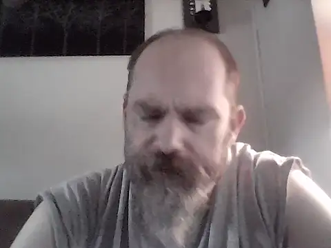 crazyheratic8 webcam