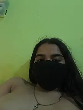 hoti_Komal