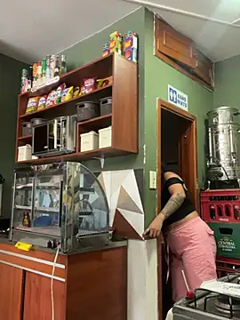 Sara-77 webcam