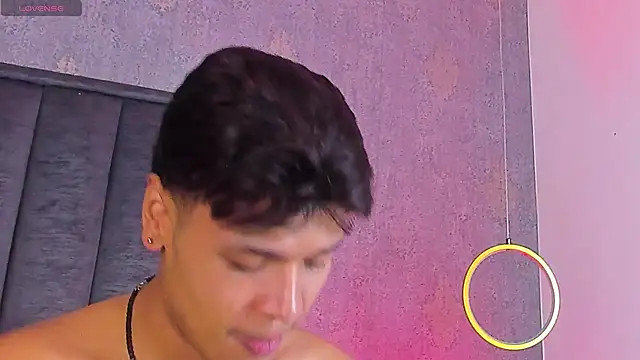 Alejandroo_Montenegro webcam