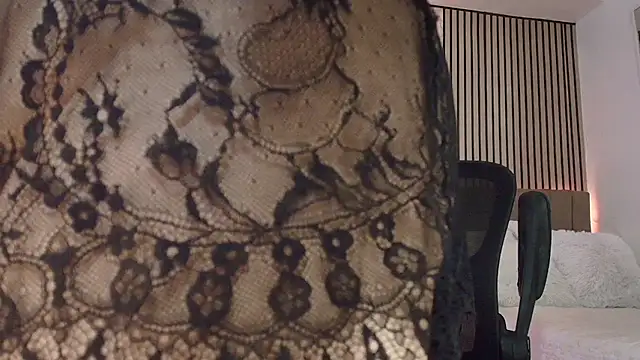 JuliRamirez webcam
