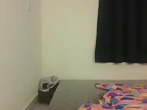 prettymarir webcam