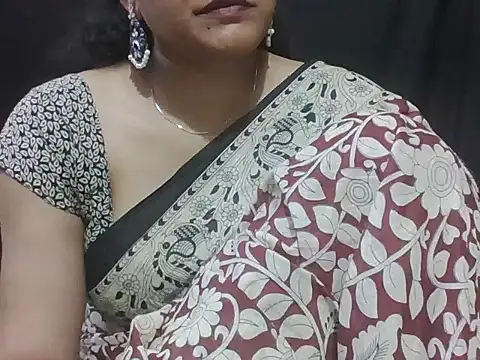 Thilothama_Vaishu webcam
